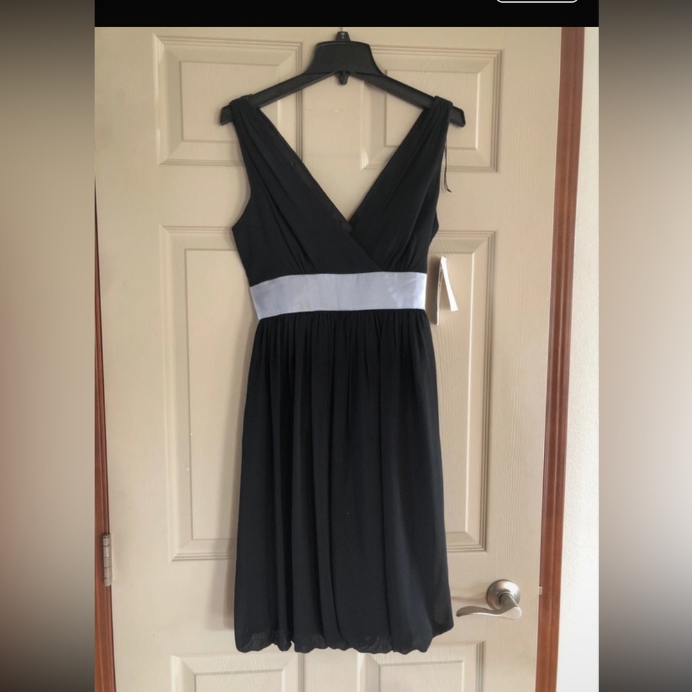 London Style Black and Oyster Silver V-Neck Chiffon Party Cocktail Dress size 10
